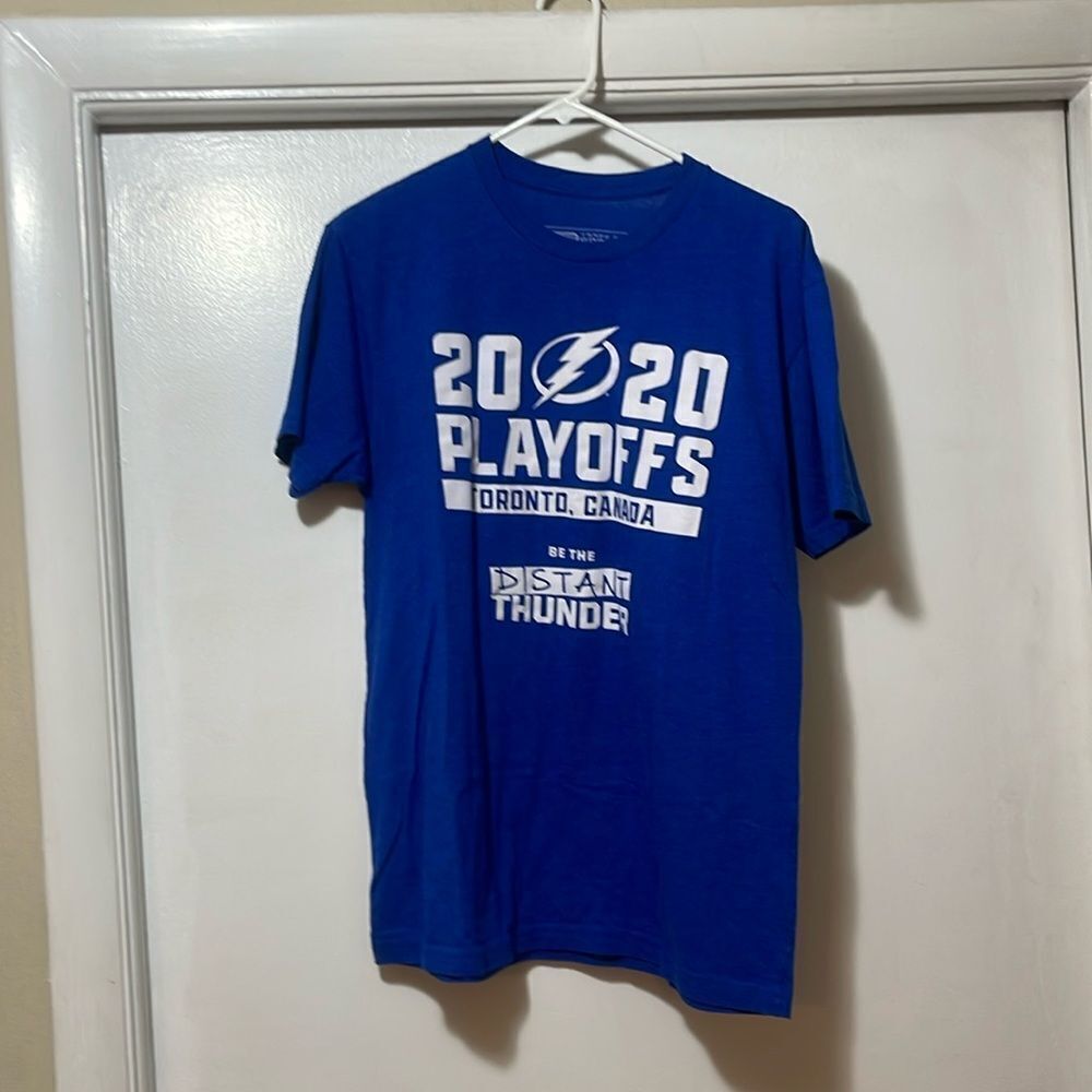 Tampa Bay Lightning 2020 playoffs Toronto Canada shirt large